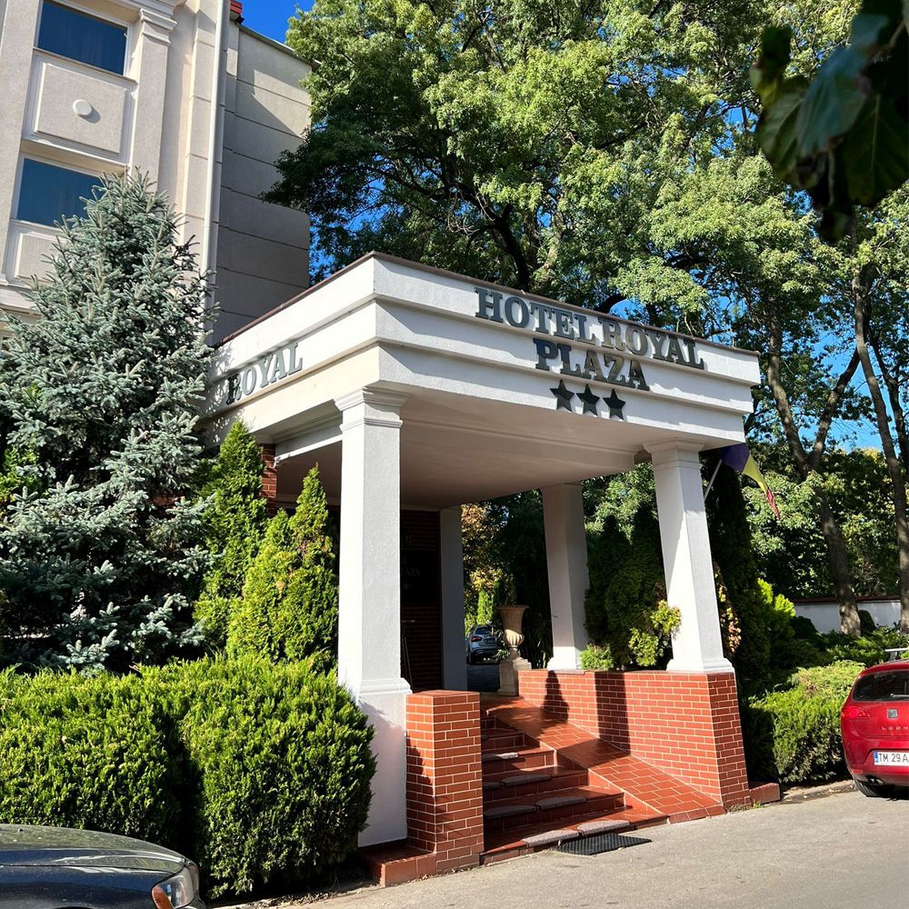 Hotel Royal Plaza | Royal Ballroom Timisoara | Cazare in Timisoara | Oferta cazare in Timisoara | Restaurant in Timisoara | Organizare evenimente Timisoara | Hotel in Timisoara | Timisoara